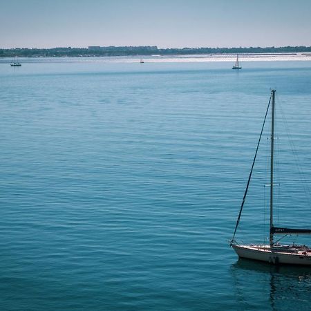 B&B Le Finestre Sul Mare Таранто Экстерьер фото