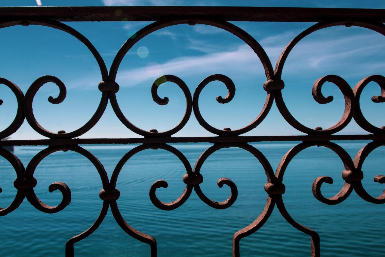 B&B Le Finestre Sul Mare Таранто Экстерьер фото